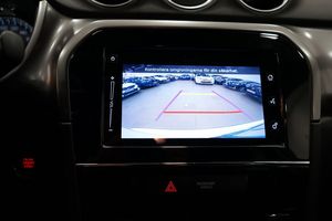 Suzuki Vitara bild 13