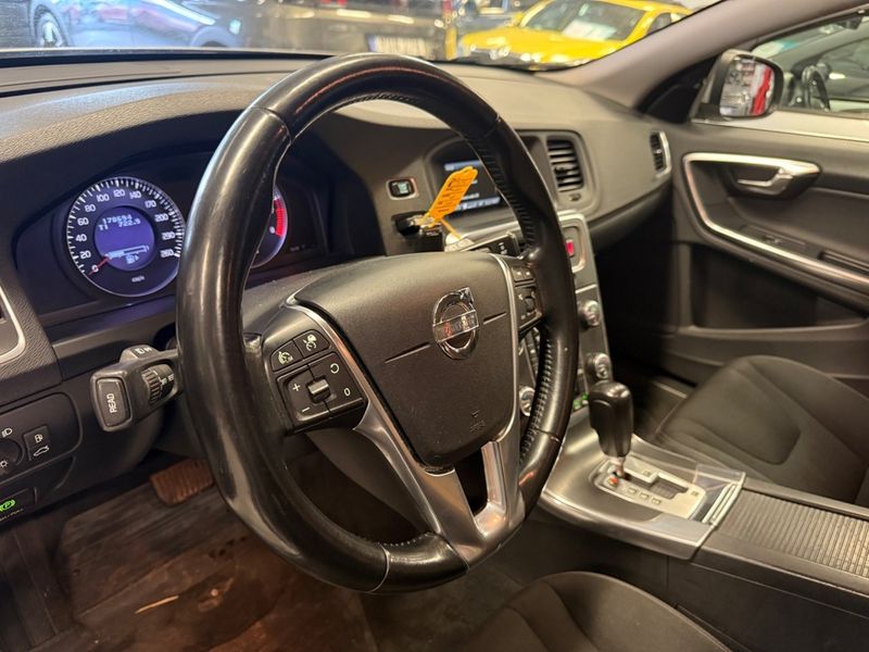 Volvo V60 bild 10