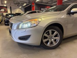 Volvo V60 bild 2