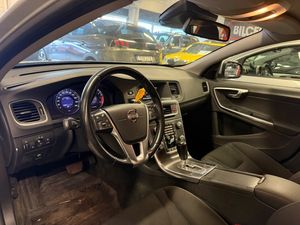 Volvo V60 bild 11