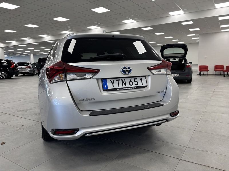 Toyota Auris bild 5