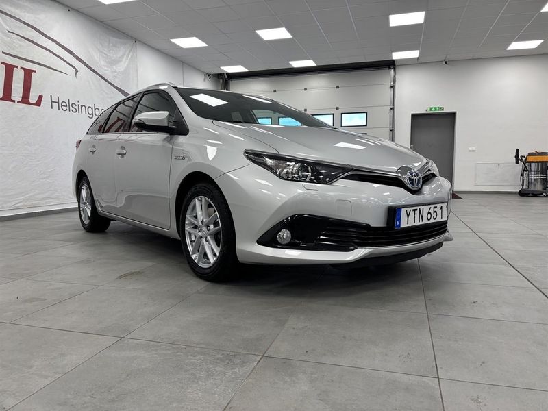 Toyota Auris bild 8