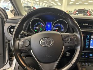 Toyota Auris bild 13
