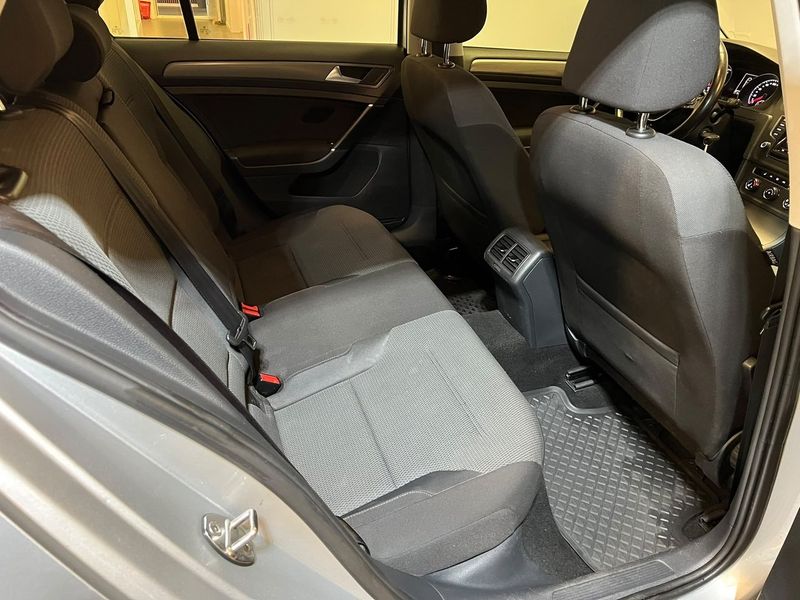 Volkswagen Golf bild 17