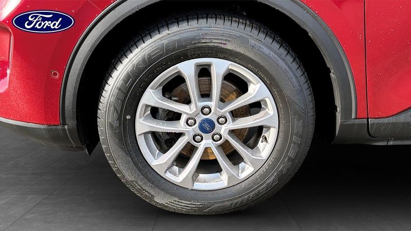 Ford Kuga bild 9