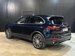 Porsche Cayenne bild 4