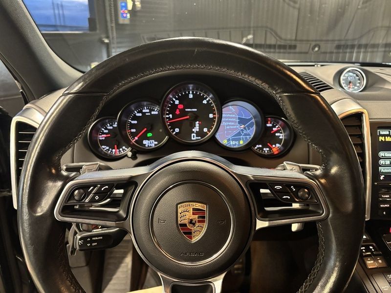 Porsche Cayenne bild 18