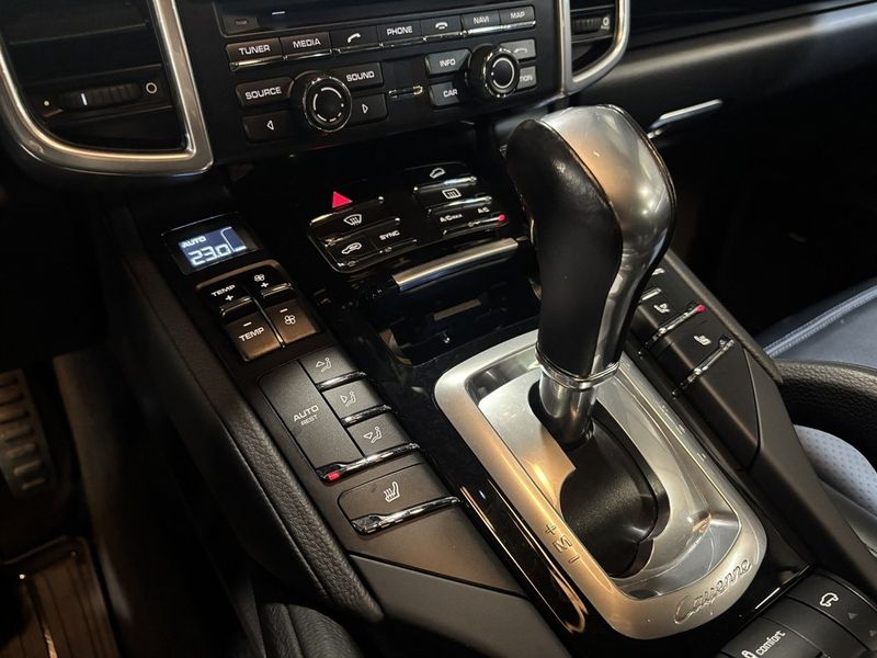 Porsche Cayenne bild 14