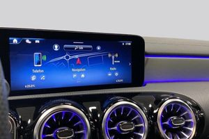 Mercedes CLA250 bild 11