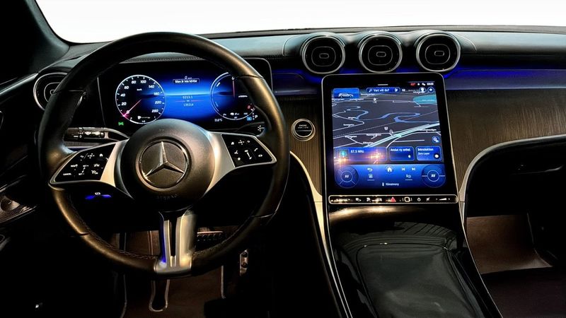 Mercedes GLC300 bild 4