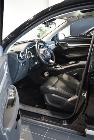 MG ZS EV bild 11