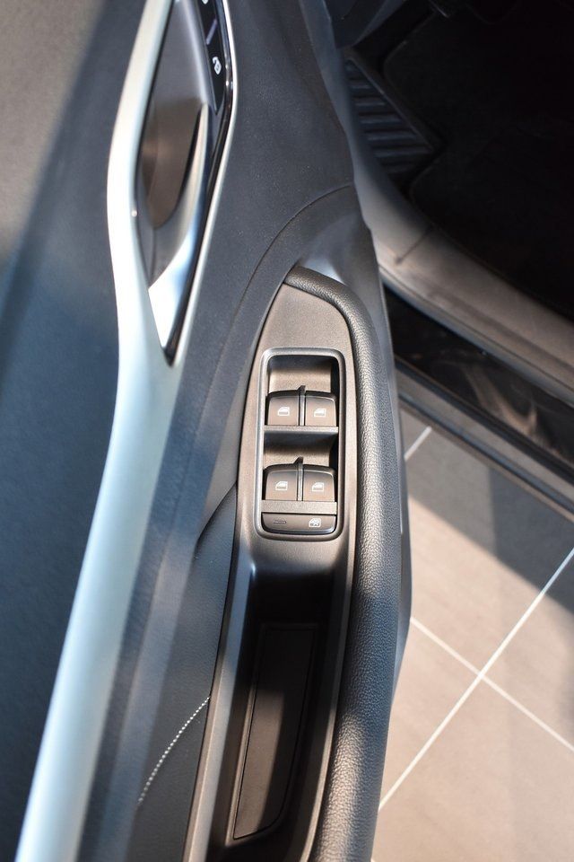 MG ZS EV bild 12