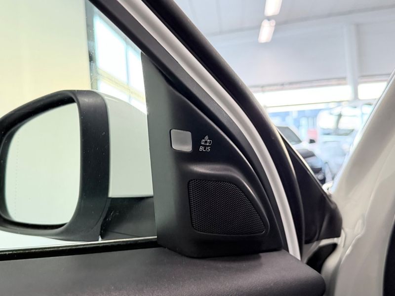 Volvo V70 bild 7