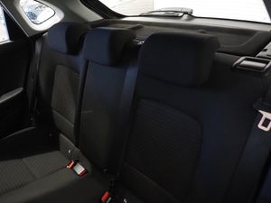 Hyundai i20 bild 17