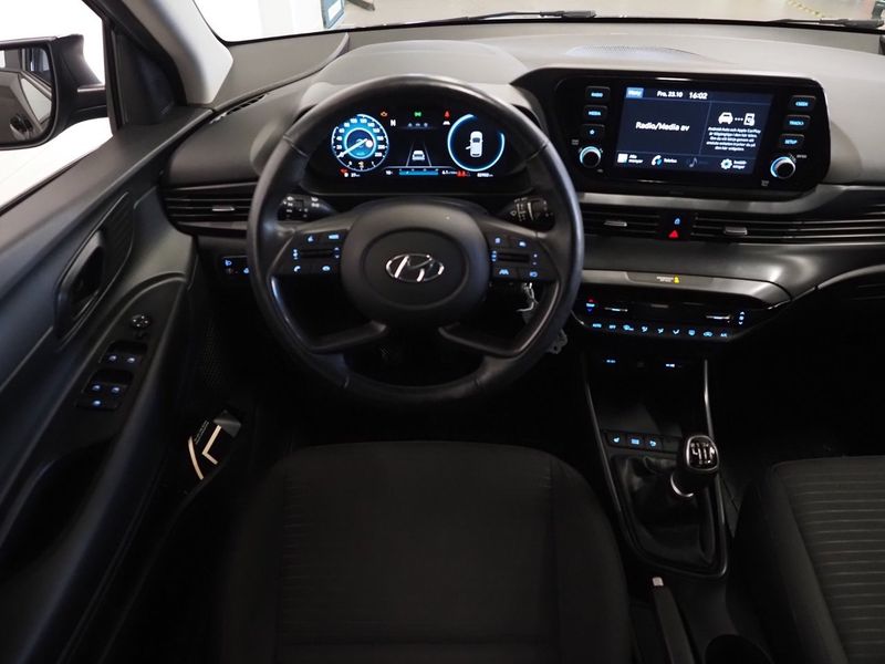 Hyundai i20 bild 16