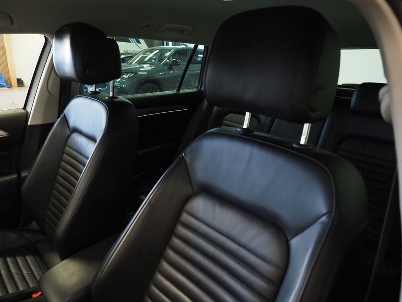 Volkswagen Passat bild 15