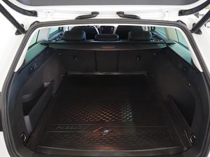 Volkswagen Passat bild 23