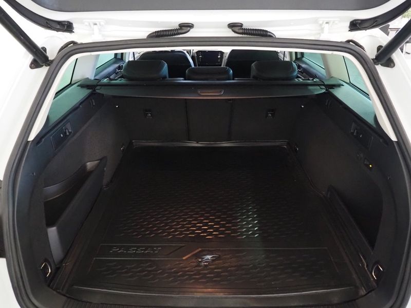 Volkswagen Passat bild 23