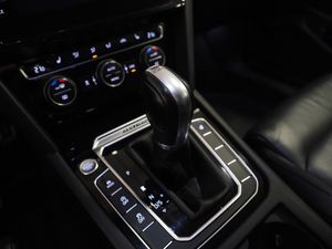 Volkswagen Passat bild 18