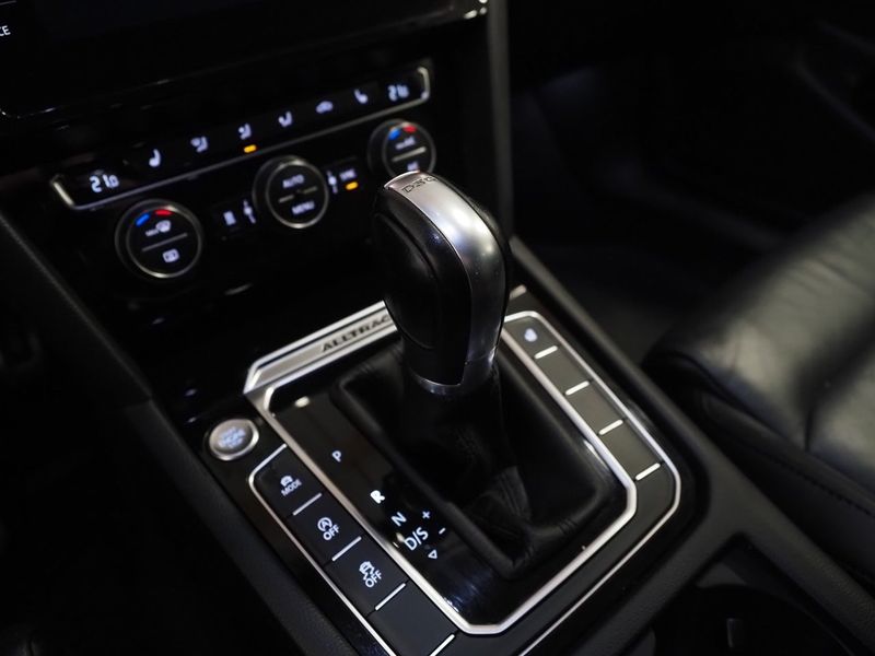 Volkswagen Passat bild 18