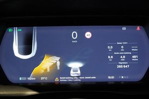 Tesla Model S bild 10