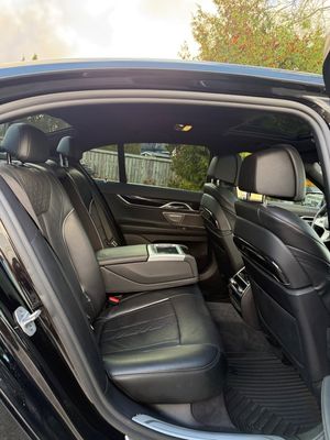BMW 750 bild 14