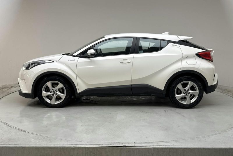 Toyota C-HR bild 2