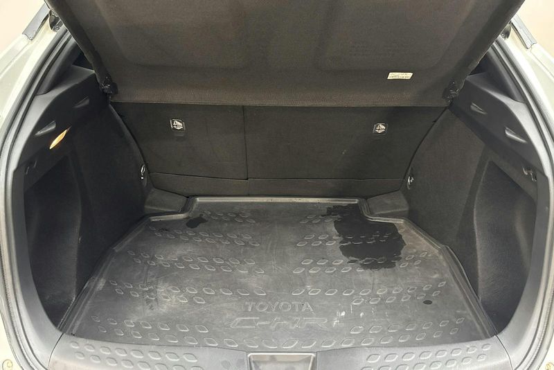 Toyota C-HR bild 9
