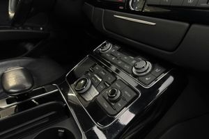 Audi A8 bild 14