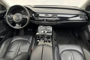 Audi A8 bild 6