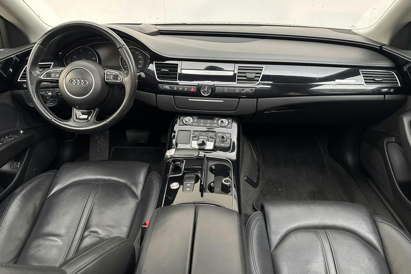 Audi A8 bild 6