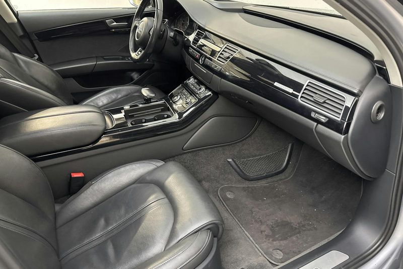 Audi A8 bild 7