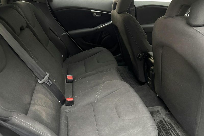 Volvo V40 bild 8