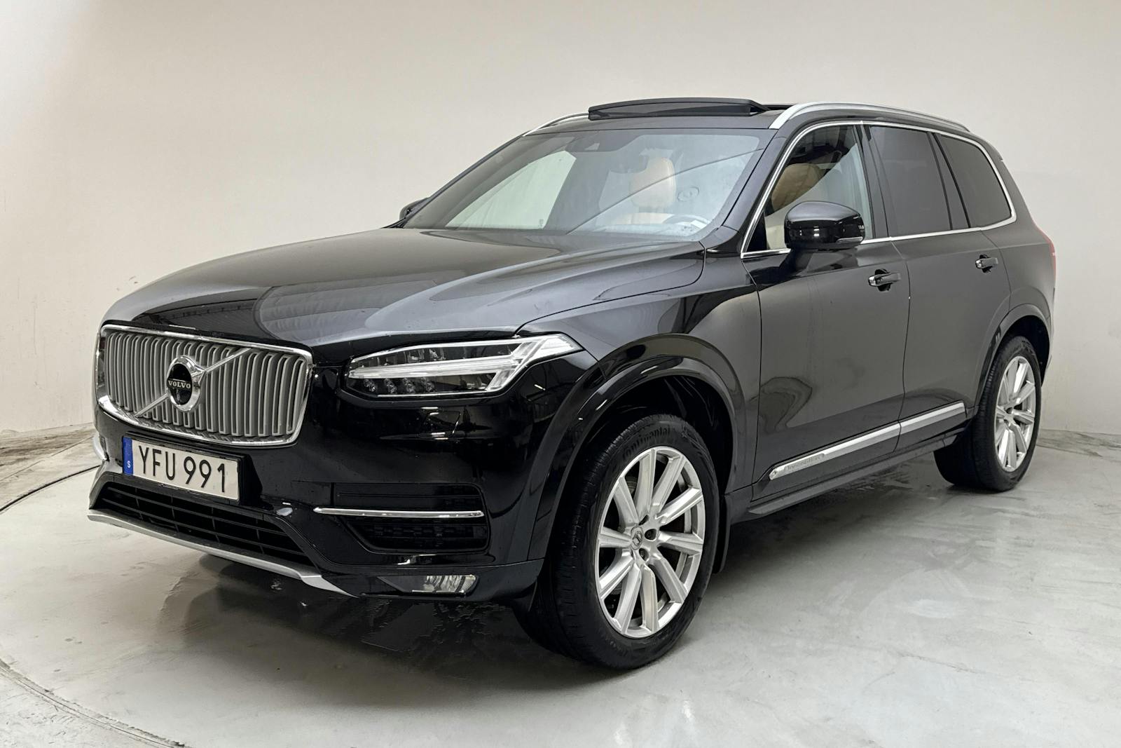 Volvo XC90