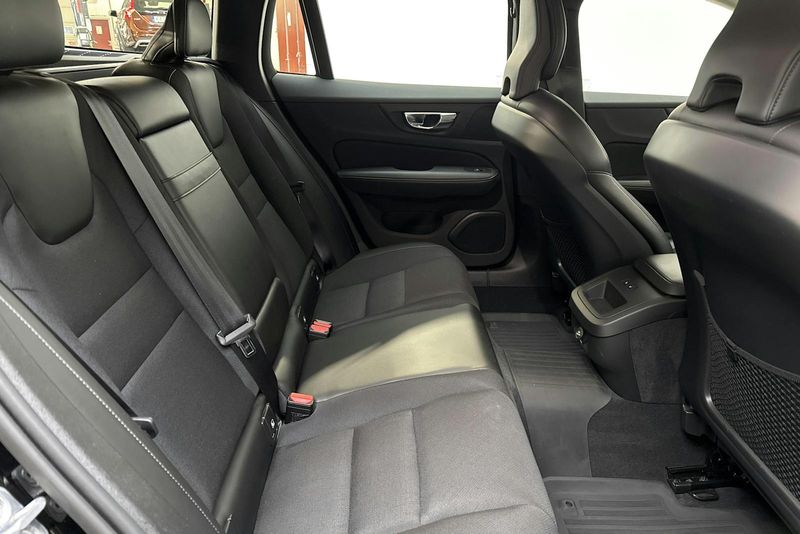 Volvo V60 bild 8