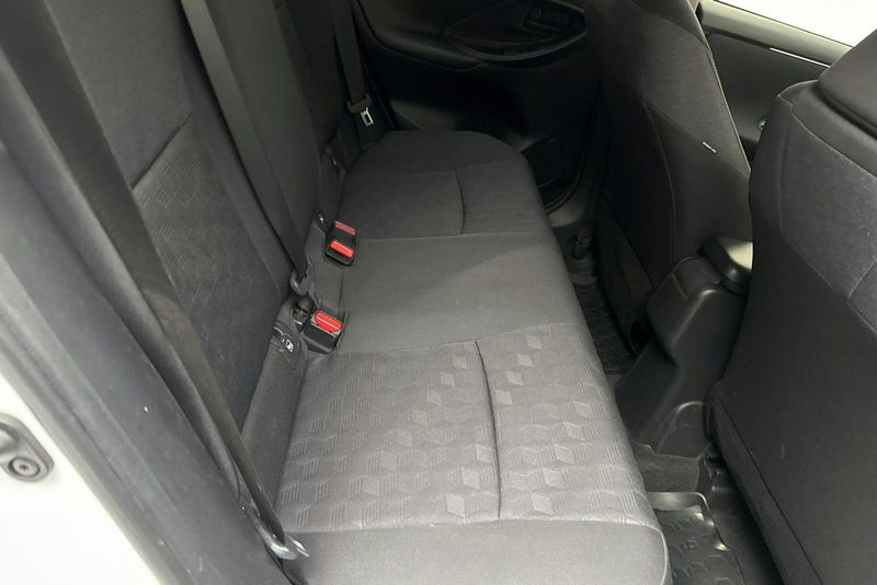 Toyota Yaris bild 8