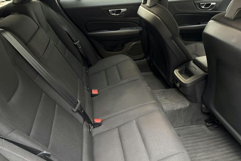Volvo V60 bild 8