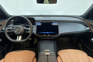 Mercedes E300 bild 6