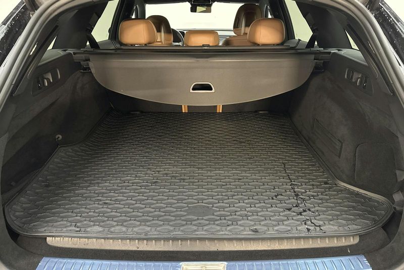Mercedes E300 bild 9