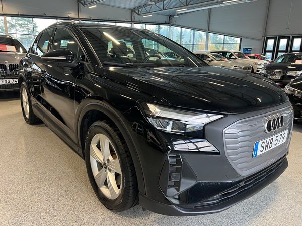 Audi Q4 e-tron 45 e-tron quattro Proline, Dragkrok, Backkamera - 2024