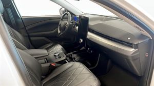 Ford Mustang Mach-E bild 3