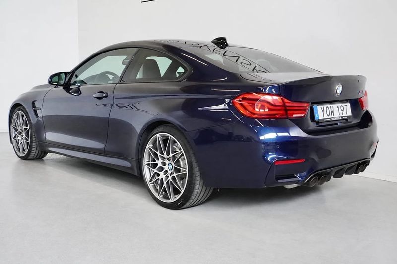 BMW M4 bild 9