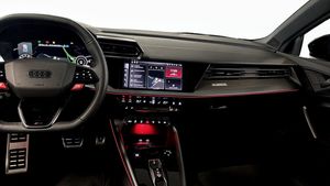 Audi RS3 bild 10