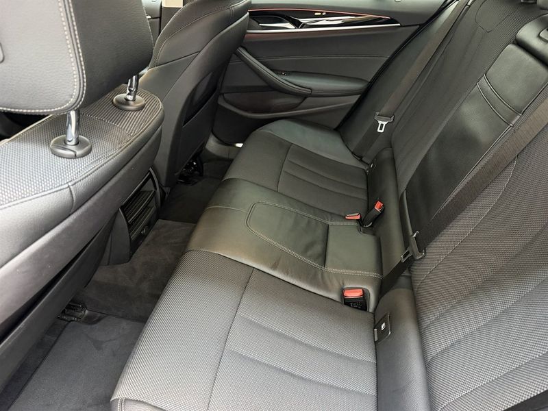 BMW 530 bild 6