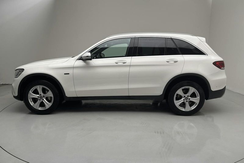 Mercedes GLC300 bild 2