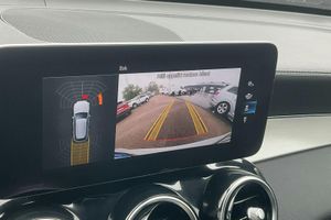 Mercedes GLC300 bild 12