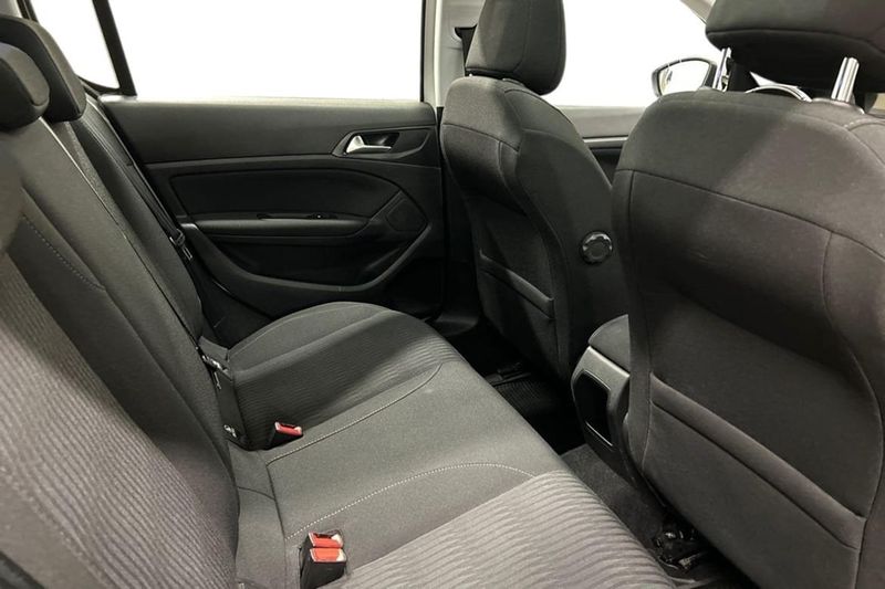 Peugeot 308 bild 6