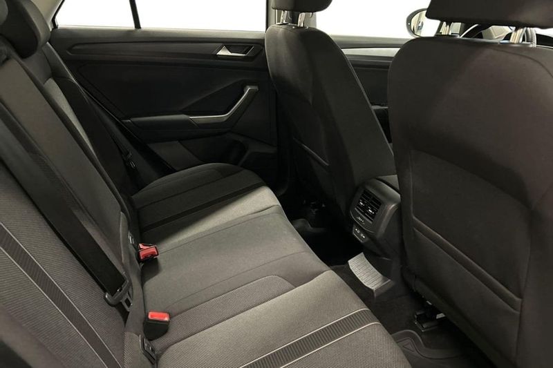 Volkswagen T-Roc bild 7