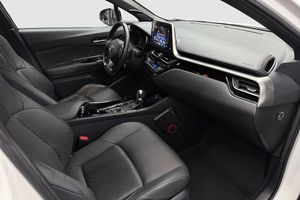 Toyota C-HR bild 15
