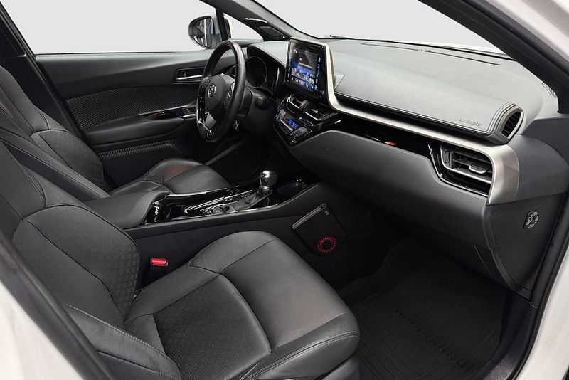 Toyota C-HR bild 15